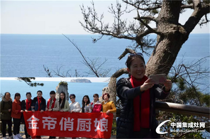 好消息！山西運城金帝客戶抽中奧迪帥車一輛！