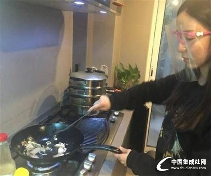 廚房油煙不用怕，億田，讓你擁有如初的美好容顏