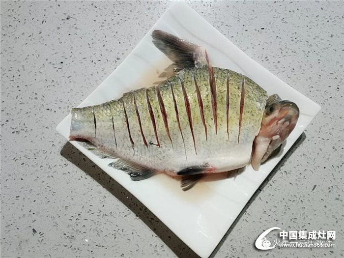 想吃蒸魚(yú)沒(méi)辦法？火星一號(hào)教你做色香味俱全的開(kāi)屏魚(yú) 