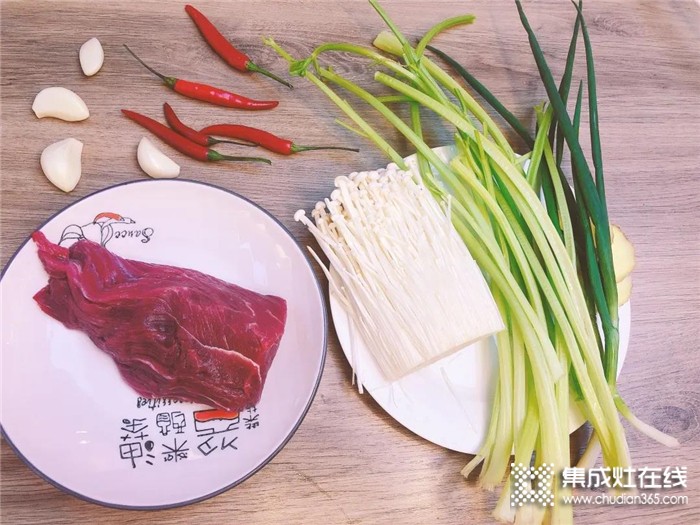 火星人X7Z快手菜：懶人必備菜肴--錫紙蒸牛肉，一碗解決一頓飯！