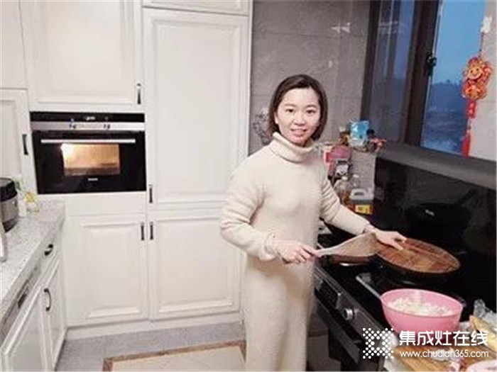 佳歌集成灶，一款可以讓婆婆都贊不絕口的烹飪神器，還在等什么趕緊入手呀~